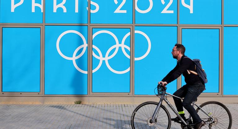 A tervezettnél jóval többe kerülhet a francia adófizetőknek a párizsi olimpia megrendezése