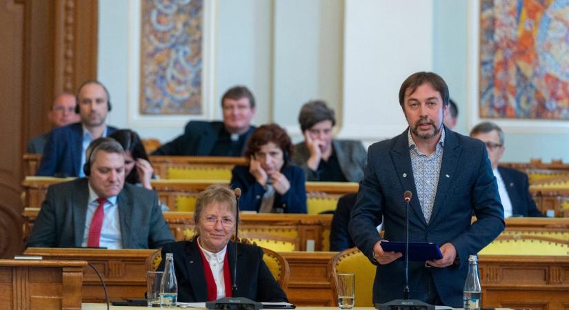 Markó Bálint rektorhelyettes: Stabilizálja és kiszélesíti az anyanyelvi jogok körét az új román felsőoktatási törvény