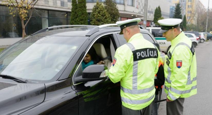 Fokozott rendőri ellenőrzés lesz az utakon a húsvéti ünnepek alatt