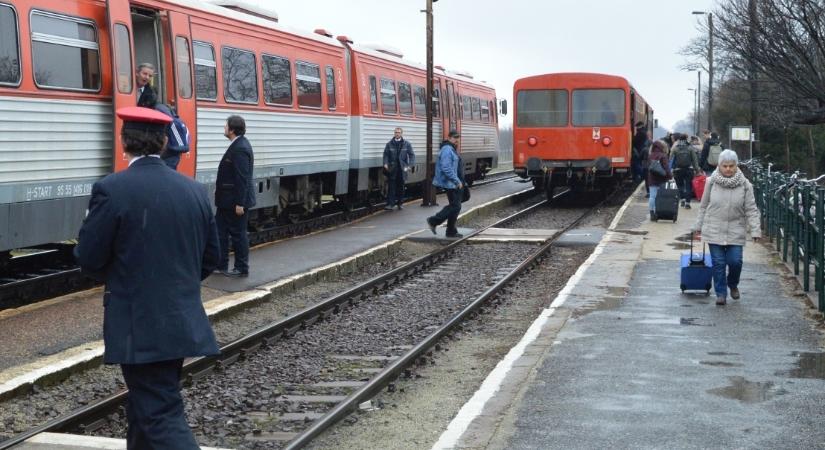 Keddtől szünetel a vonatforgalom Kiskunfélegyháza és Szeged, valamint Szeged és Röszke között