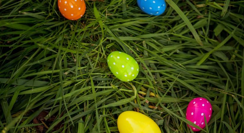 Nyolc ötlet a játékos húsvéti tojásvadászathoz a gyerekekkel