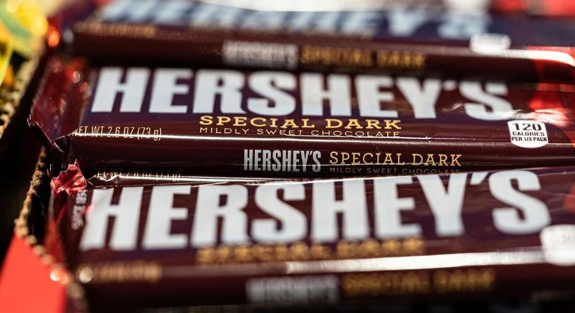 Kíméletlen csapást mérhet a kakaó féktelen ralija a csokigyártó cégek részvényeire