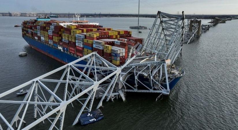Az ütközés előtti percekben segítséget kért a baltimore-i hidat leromboló teherhajó