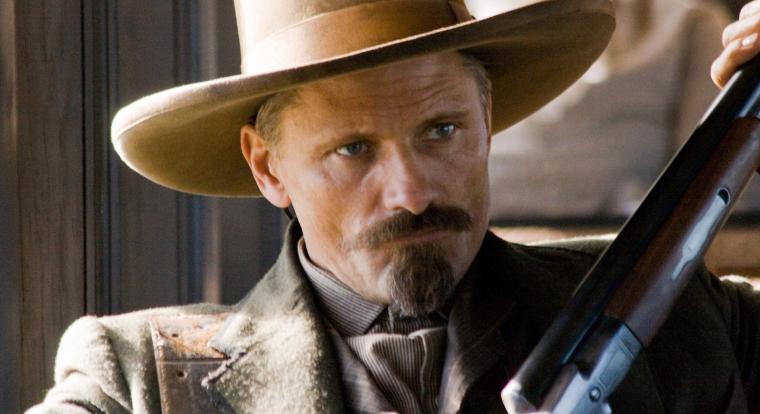 Viggo Mortensentől jön az új western klasszikus? Itt a The Dead Don't Hurt előzetese