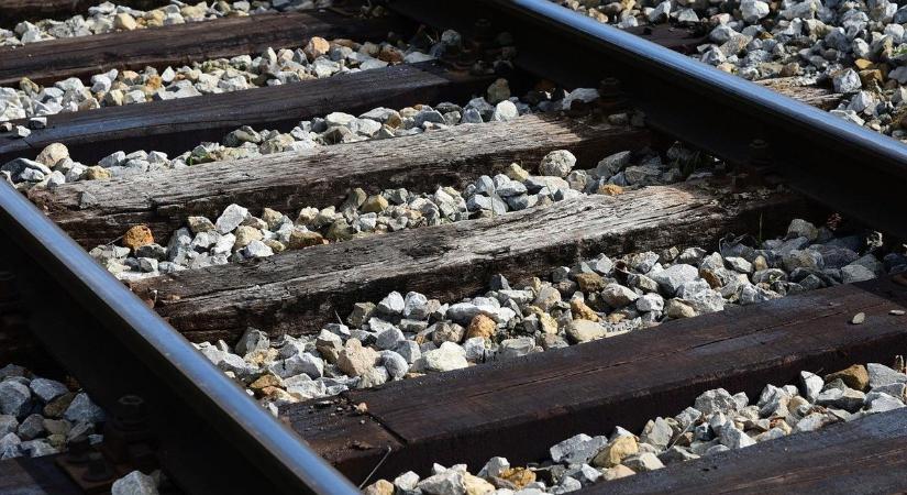Gázolt a vonat Bács-Kiskun vármegyében: ezt lehet tudni a balesetről