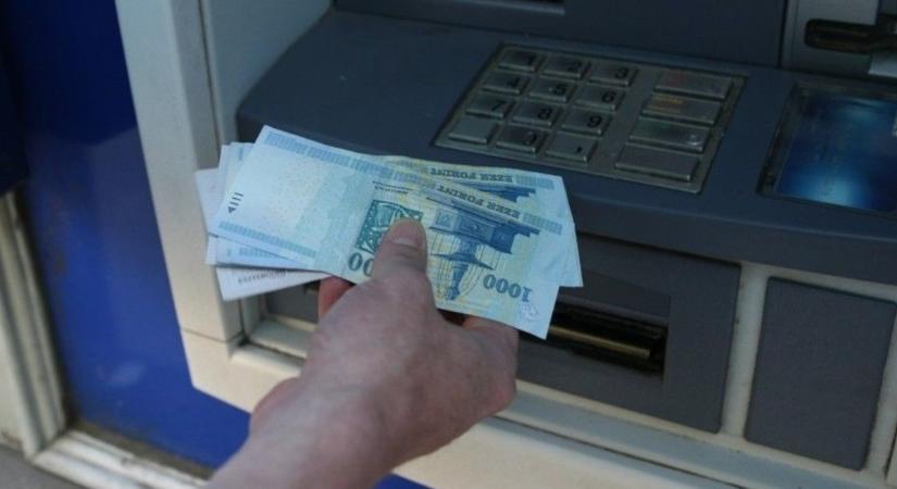 Óriási változás a magyarországi bankautomatáknál