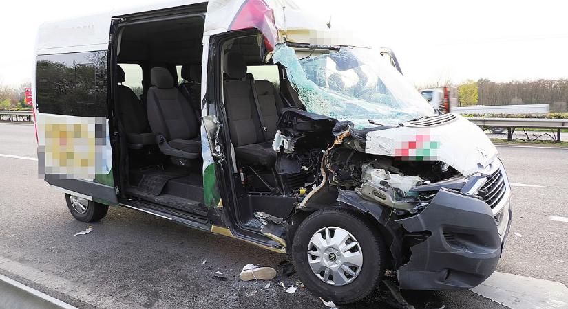 Magyar birkózók szenvedtek súlyos autóbalesetet - kép
