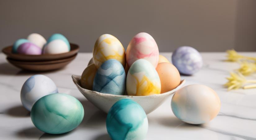 10 csodás tojásdíszítési ötlet, amelyek feldobják a húsvéti dekorációt