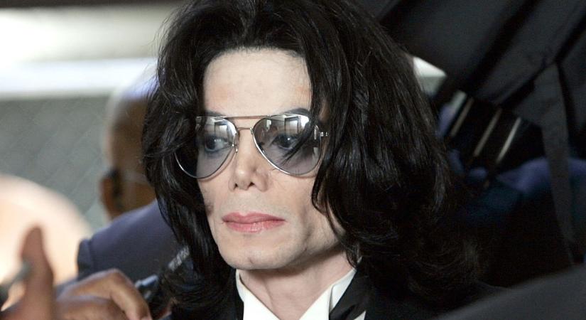 Michael Jackson ritkán látott gyerekei feszengve pózoltak a vörös szőnyegen