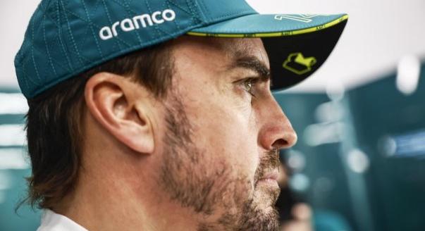 Szavazás: Hol versenyez 2025-ben Fernando Alonso?