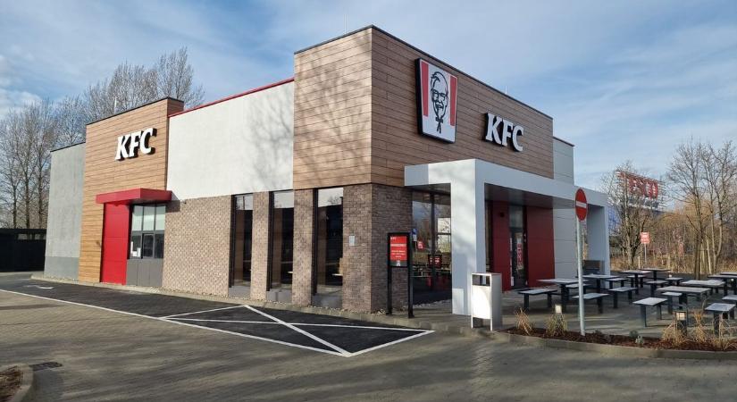 KFC nyílik Szekszárdon, már toborozzák a munkatársakat
