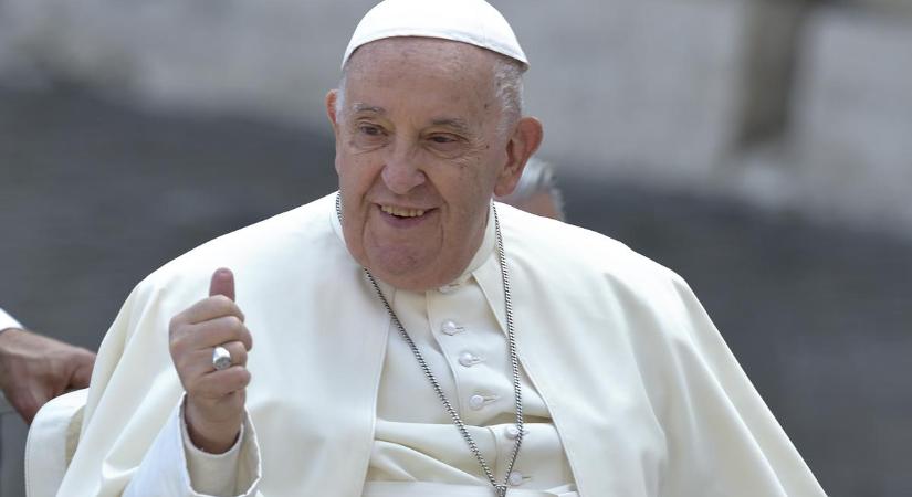 Ferenc pápa üzent a világak: "A világ tragédiáival szemben szívem jeges marad vagy megolvad?"