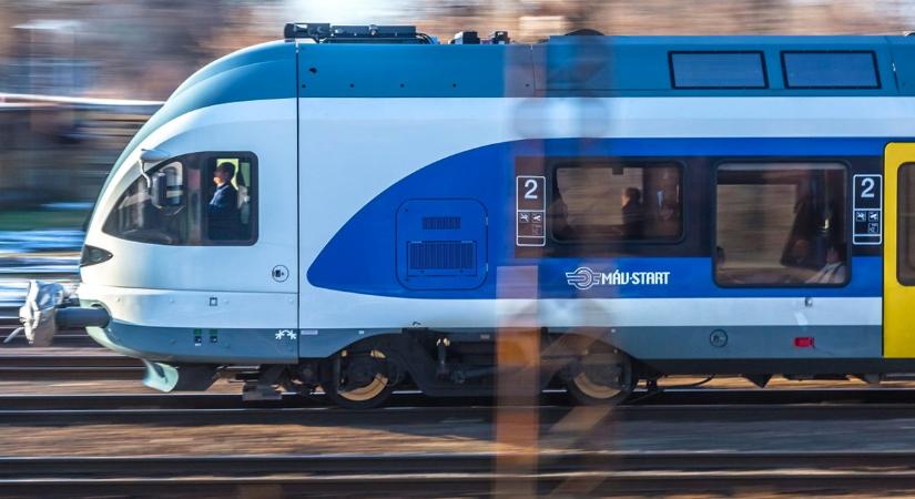 Gázolt a vonat Budaörsön, a katasztrófavédelem is a helyszínen van