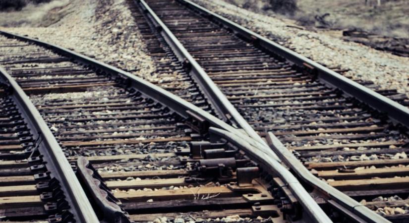Most jött: tragikus balesetet szenvedett a Budapestről induló vonat