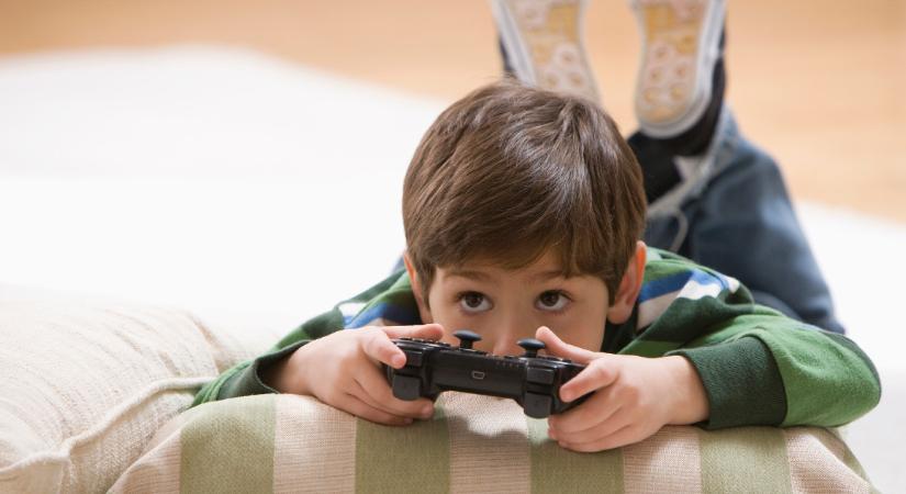 Minecraft vagy Fortnite – mit játszhat a gyerek, hogy ne legyen agresszív?