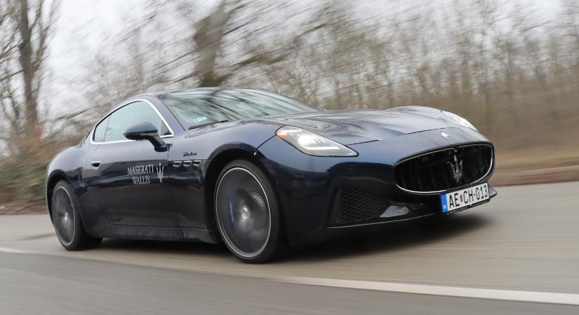 490 lóerő csodás formában – Maserati GranTurismo