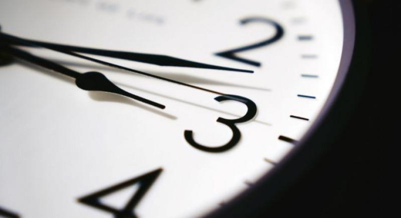 Óraátállítás 2024 tavasz: mikor kell átállítani az órákat?