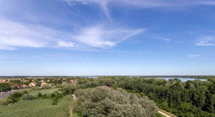 Tódulnak a magyarok ezekre a tóparti településekre: már nem is a Balaton a favorit?