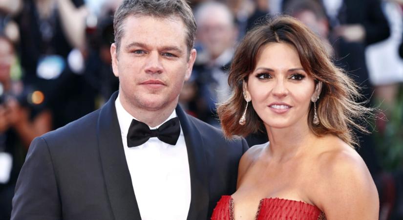 Matt Damon egy pultos lányt vett feleségül – Példamutató házasságuk már 19 éve tart