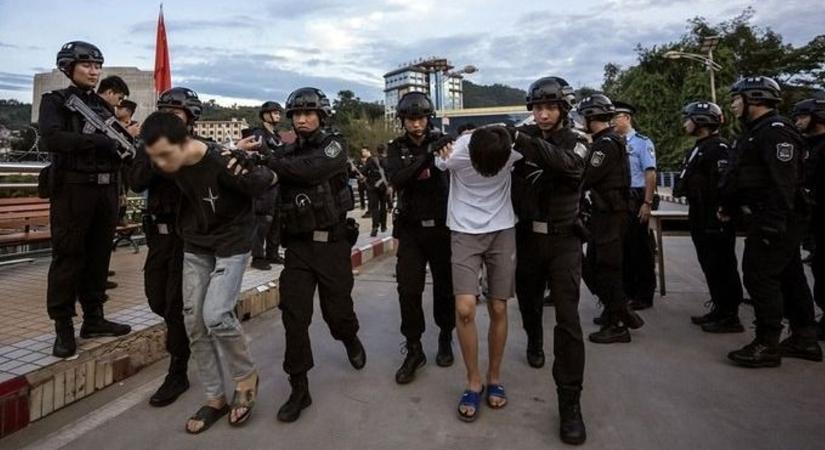 Internetes csalás miatt vettek őrizetbe több mint 800 embert a mianmari és kínai rendőrök