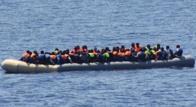 Közel 120 illegális bevándorlót mentettek meg Ciprus partjainál