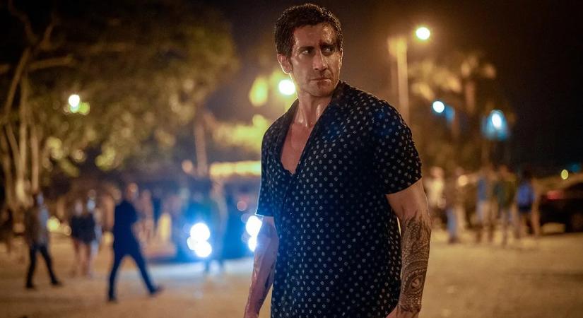 Több millió néző kíváncsi arra, miként rúgja szét Jake Gyllenhaal a rosszfiúk hátsóját