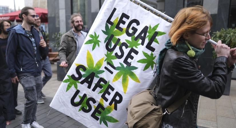 Németország legalizálta a marihuána-fogyasztást