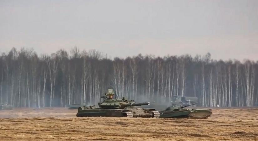Hadgyakorlatot kezdett Fehéroroszország az EU-val és Ukrajnával közös határainál