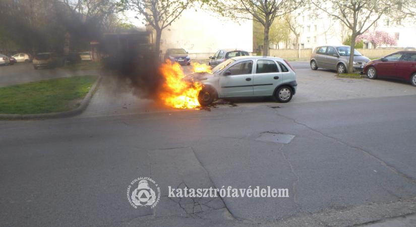 Lángoló autó Debrecenben, vadcsapdába szorult férfi Balmazújvárosnál – szabadtéri tüzekből, balesetekből sem volt hiány a megyében