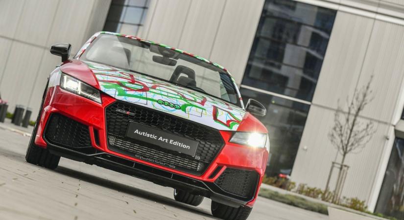 Jótékony célra árverezik el az utolsó Audi TT RS roadstert