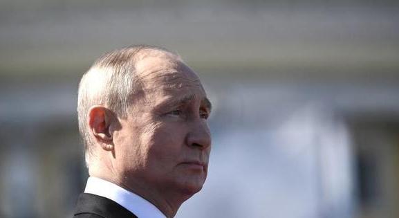 Putyin ideges a titkos katonai bázisa miatt
