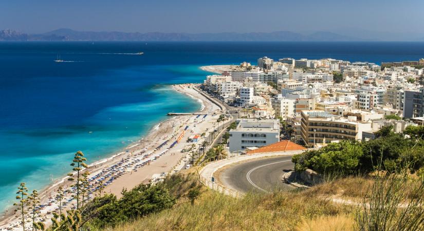 Rodosz-hetet tart Görögország, ingyenes szállást kínálnak egyes turistáknak