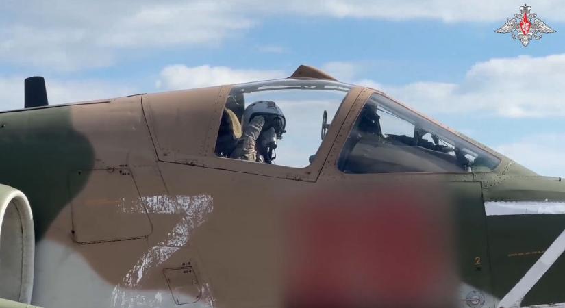 Megszólalt a pilóta a bevetés után, kis orosz Top Gun  videó