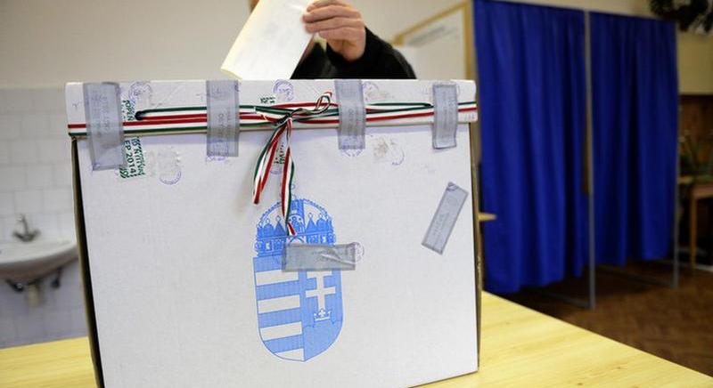 Akcióba lendült a Választási Iroda, ez rengeteg magyart érint