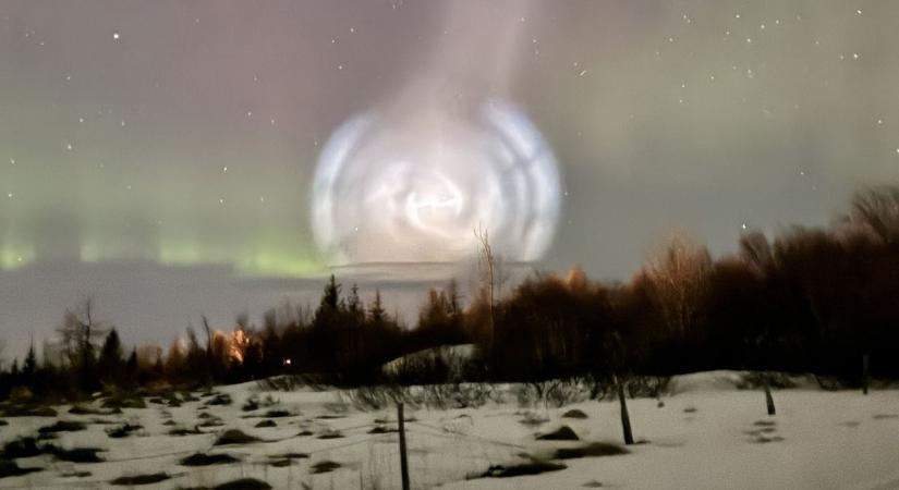 Pánik az Északi-sarkon: vészjósló spirál jelent meg az égen