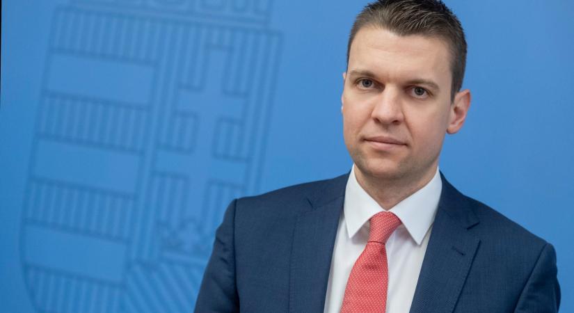 Menczer Tamás a Fidesz-KDNP új kommunikációs igazgatója
