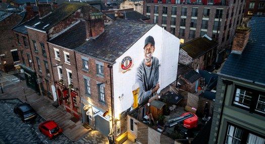 Újabb falfestmény bizonyítja Klopp nagyságát Liverpoolban, de a szurkolók nem lelkesednek érte