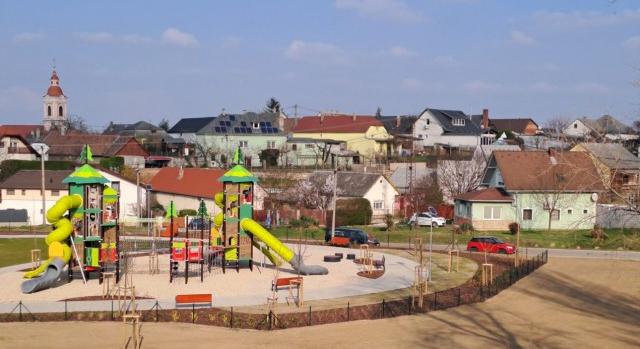 Új szabadidőparkot alakítottak ki Nyergesújfalun