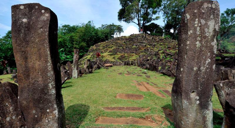 Elképesztő dolog derült ki egy Indonéziában talált furcsa dombról