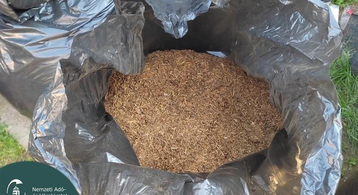 Illegális dohánygyárat találtak Kékcsén