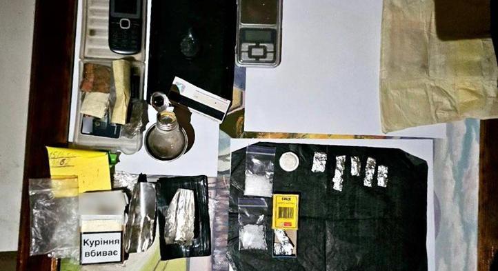 Több mint 100 000 hrivnya értékű metamfetamint foglaltak le Kárpátalján