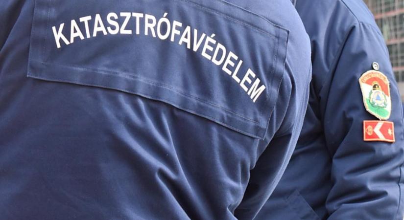 Robbantás történt Esztergomban, egy rendőr életét vesztette, többen megsérültek