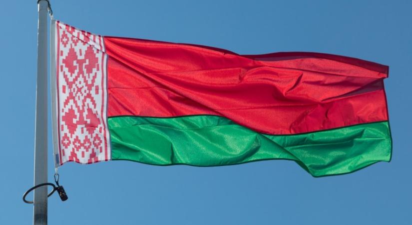 Litvánia bezár két határátkelőt a fehérorosz határon
