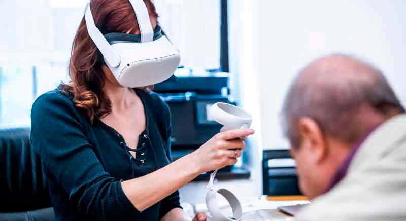 Virtuálisvalóság-terápiával fejlesztik a mentális betegek készségeit