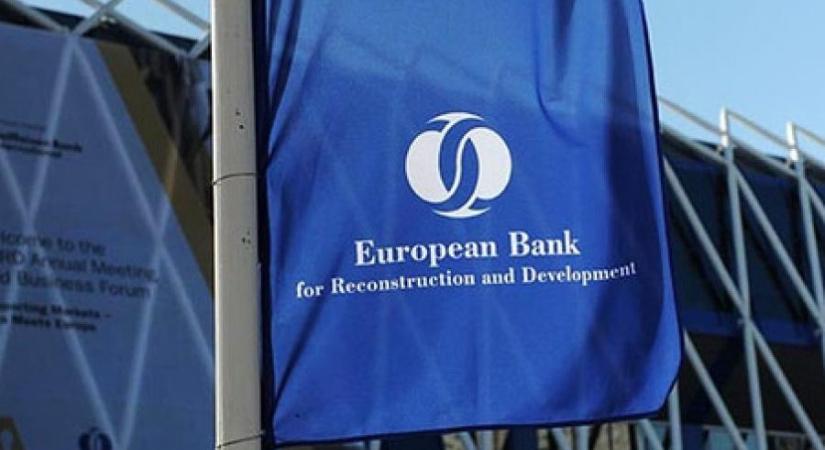 EBRD: rekordmélységre csökkent a rossz hitelek összege a közép-európai bankrendszerekben