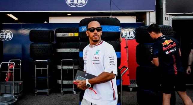Lewis Hamilton álma ismét romokban