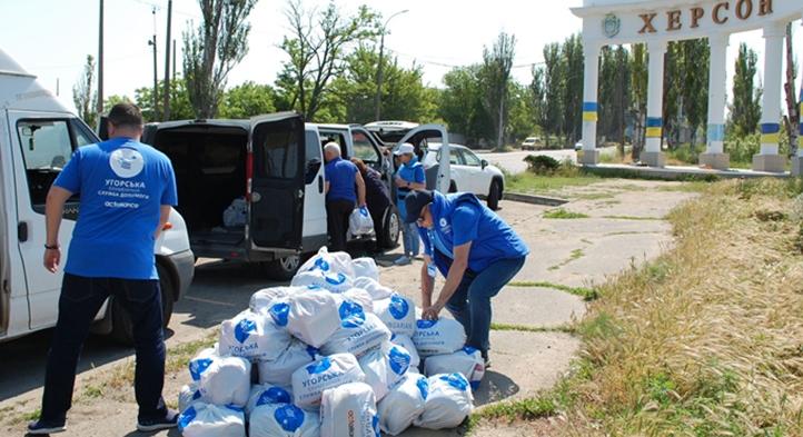 A gátrobbantás által érintett ukrán településeken élőknek nyújt humanitárius segítséget az Ökumenikus Segélyszervezet