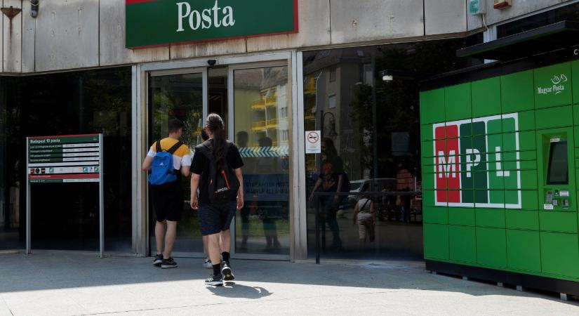 A postákon is lehet majd pénzt felvenni költségmentesen
