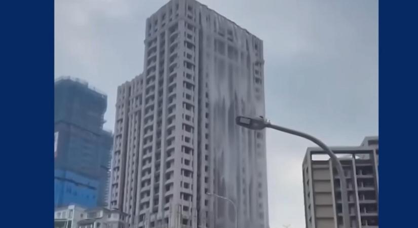 Sokkoló videó: ez történt a tajvani földrengésben összedőlő felhőkarcoló tetején lévő medencével