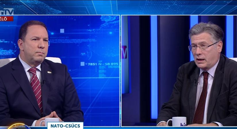 Szijjártó: háborús pszichózis uralja a NATO-t  videó